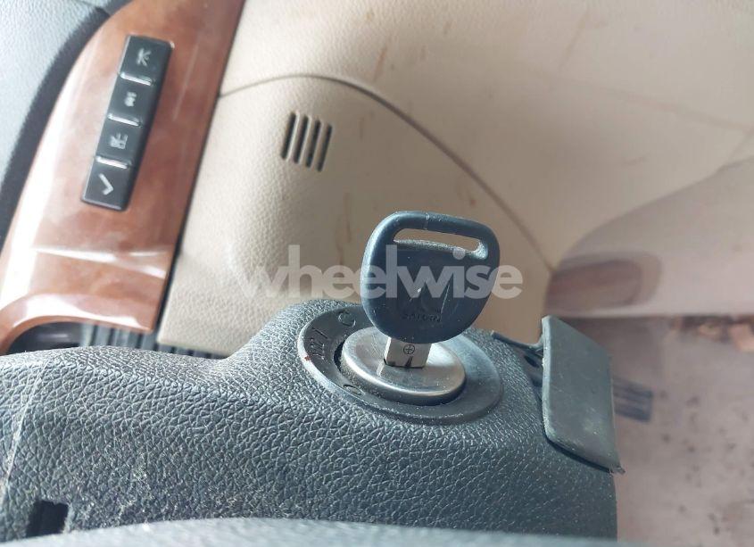 Photo 11 of 2007 Saturn Outlook XR (VIN 5GZER237X7J171339)