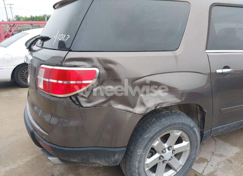 Photo 13 of 2007 Saturn Outlook XR (VIN 5GZER237X7J171339)