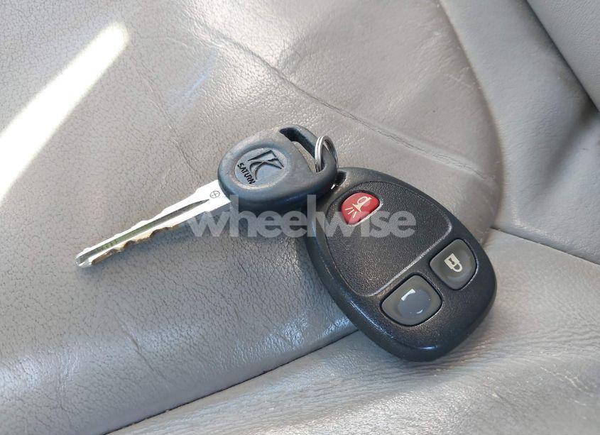 Photo 11 of 2008 Saturn Outlook XR (VIN 5GZER237X8J229130)