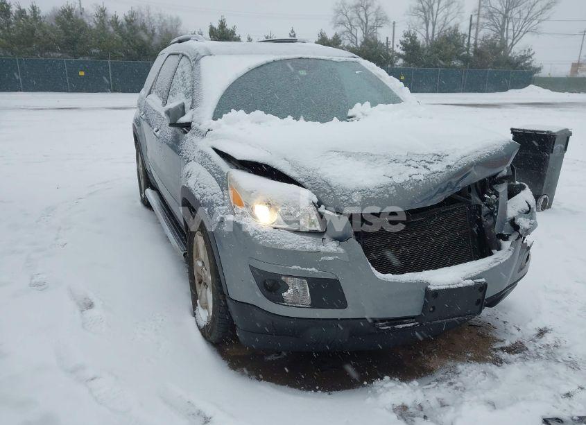 2007 Saturn Outlook XR (VIN 5GZER33717J173535) main photo