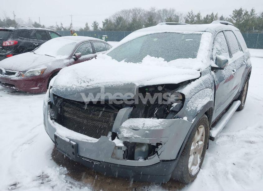 Photo 2 of 2007 Saturn Outlook XR (VIN 5GZER33717J173535)