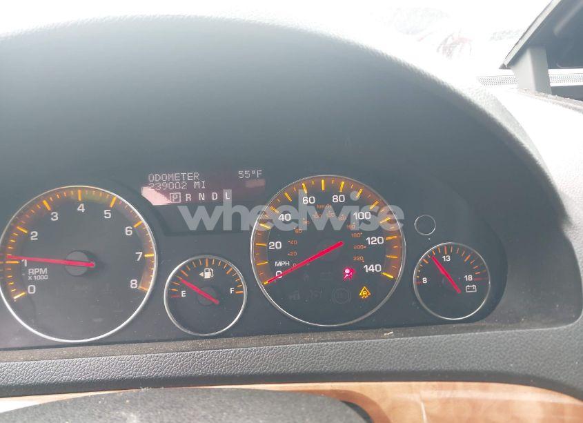 Photo 7 of 2008 Saturn Outlook XR (VIN 5GZER33728J273970)