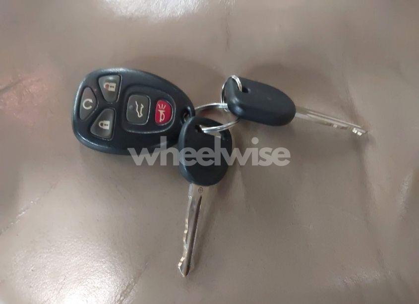 Photo 11 of 2007 Saturn Outlook XR (VIN 5GZER33777J133539)