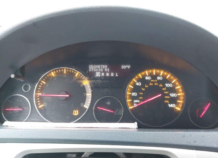 Photo 7 of 2008 Saturn Outlook XE (VIN 5GZEV13728J215180)