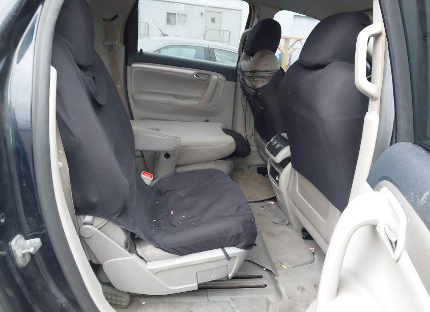 Photo 8 of 2008 Saturn Outlook XE (VIN 5GZEV13728J215180)