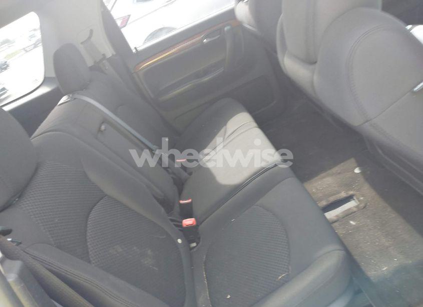 Photo 8 of 2008 Saturn Outlook XR (VIN 5GZEV23708J223123)