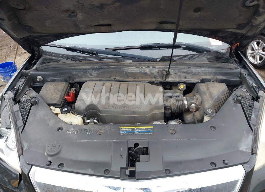 Photo 10 of 2008 Saturn Outlook XR (VIN 5GZEV23728J210163)