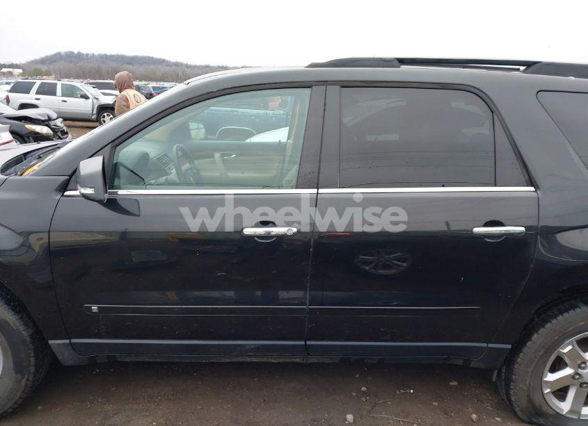 Photo 14 of 2008 Saturn Outlook XR (VIN 5GZEV23728J210163)