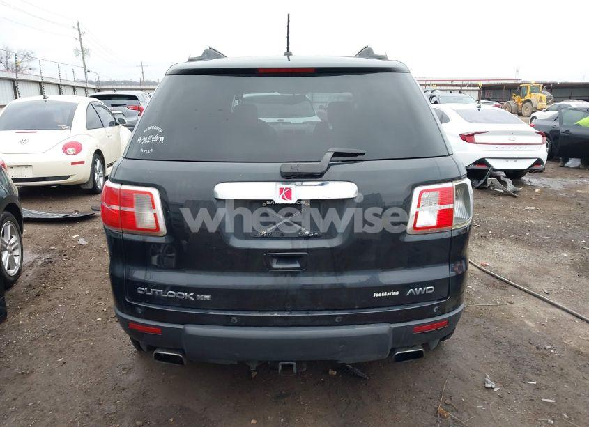 Photo 16 of 2008 Saturn Outlook XR (VIN 5GZEV23728J210163)