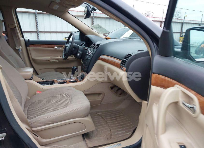 Photo 5 of 2008 Saturn Outlook XR (VIN 5GZEV23728J210163)