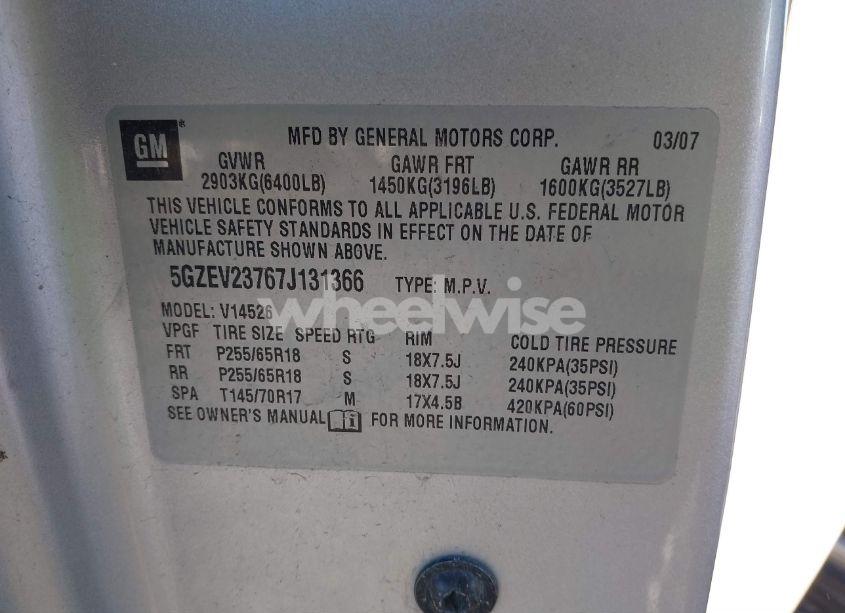 Photo 9 of 2007 Saturn Outlook XR (VIN 5GZEV23767J131366)