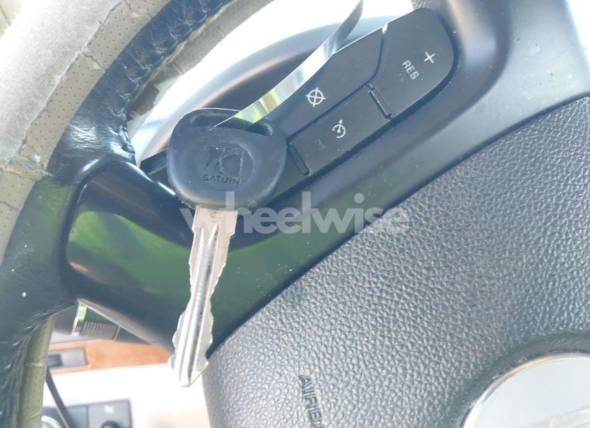 Photo 11 of 2008 Saturn Outlook XR (VIN 5GZEV23768J253162)