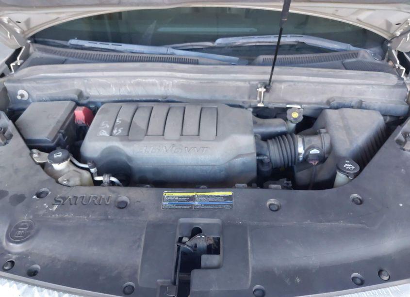 Photo 10 of 2008 Saturn Outlook XR (VIN 5GZEV23798J139530)