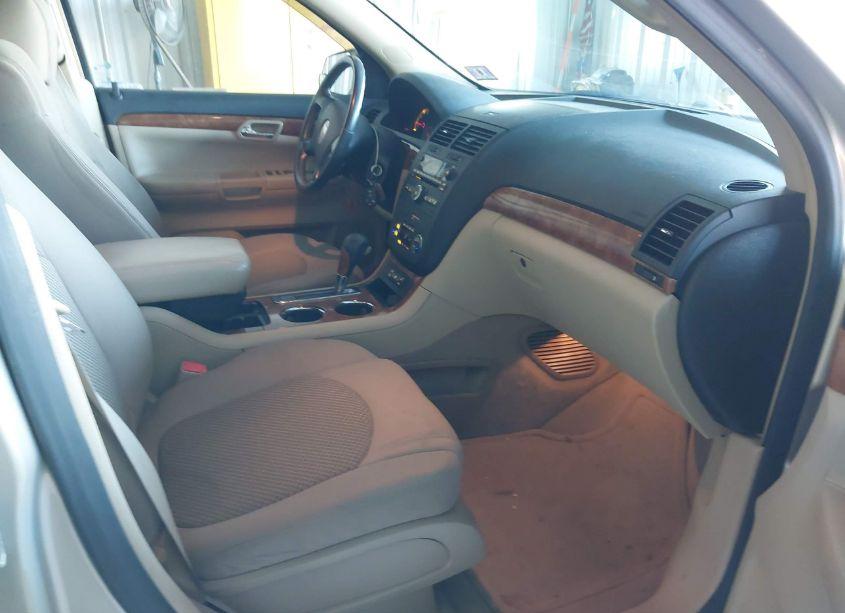 Photo 5 of 2008 Saturn Outlook XR (VIN 5GZEV23798J139530)