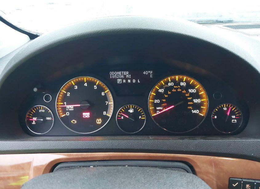 Photo 7 of 2009 Saturn Outlook XR (VIN 5GZEV23DX9J198190)