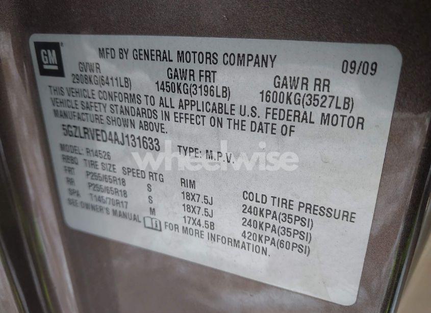 Photo 9 of 2010 Saturn Outlook XR-L (VIN 5GZLRVED4AJ131633)