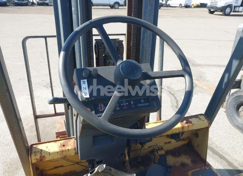 Photo 7 of 1995 Caterpillar V30d (VIN 5HB04489)