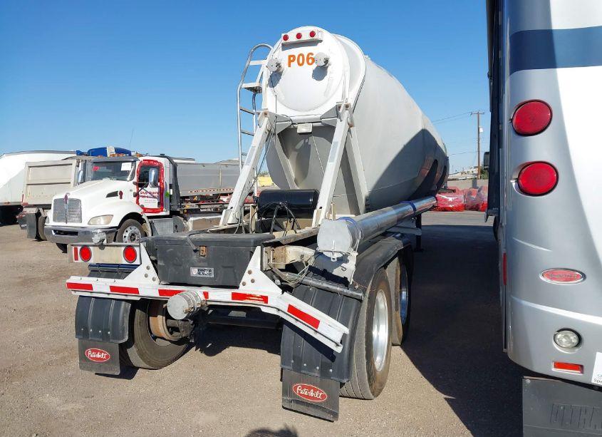 Photo 4 of 2002 Heil Co UNKNOWN (VIN 5HTSN422227T08888)