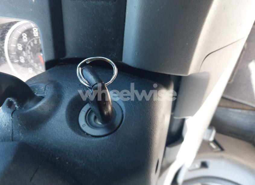 Photo 11 of 2009 Honda Cr-v LX (VIN 5J6RE38349L010707)