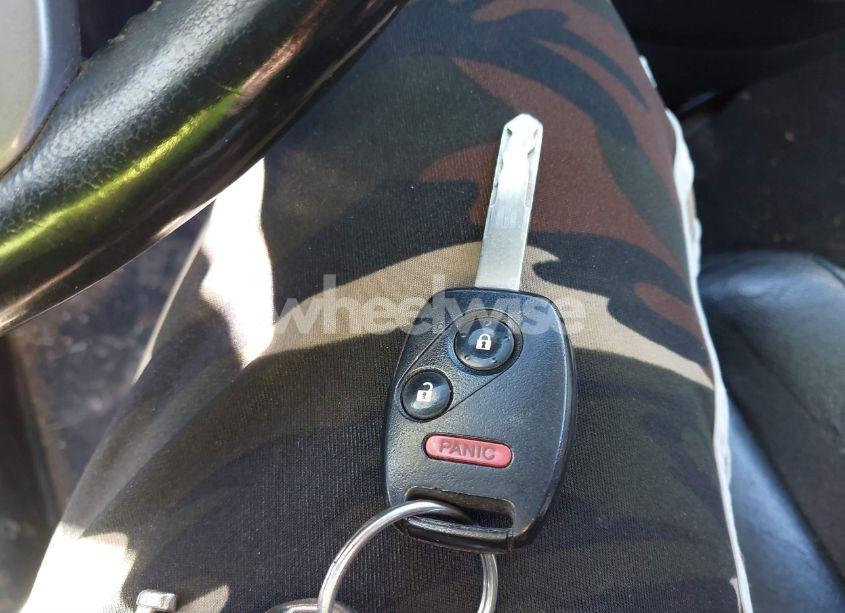 Photo 11 of 2009 Honda Cr-v EX-L (VIN 5J6RE387X9L020757)