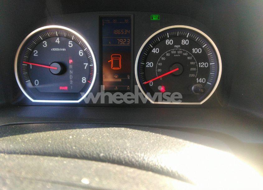 Photo 7 of 2010 Honda Cr-v LX (VIN 5J6RE3H31AL000186)