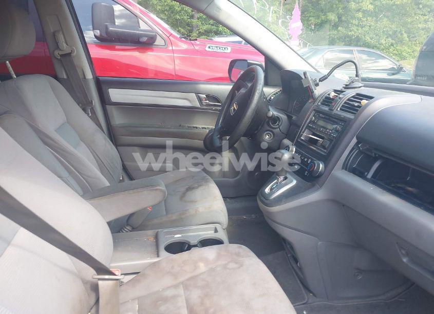 Photo 5 of 2010 Honda Cr-v LX (VIN 5J6RE3H31AL003797)