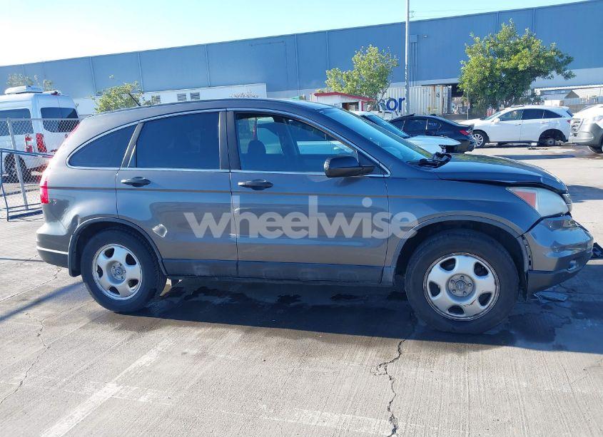 Photo 13 of 2011 Honda Cr-v LX (VIN 5J6RE3H33BL032770)