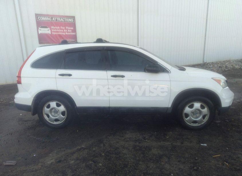 Photo 13 of 2010 Honda Cr-v LX (VIN 5J6RE3H35AL020506)