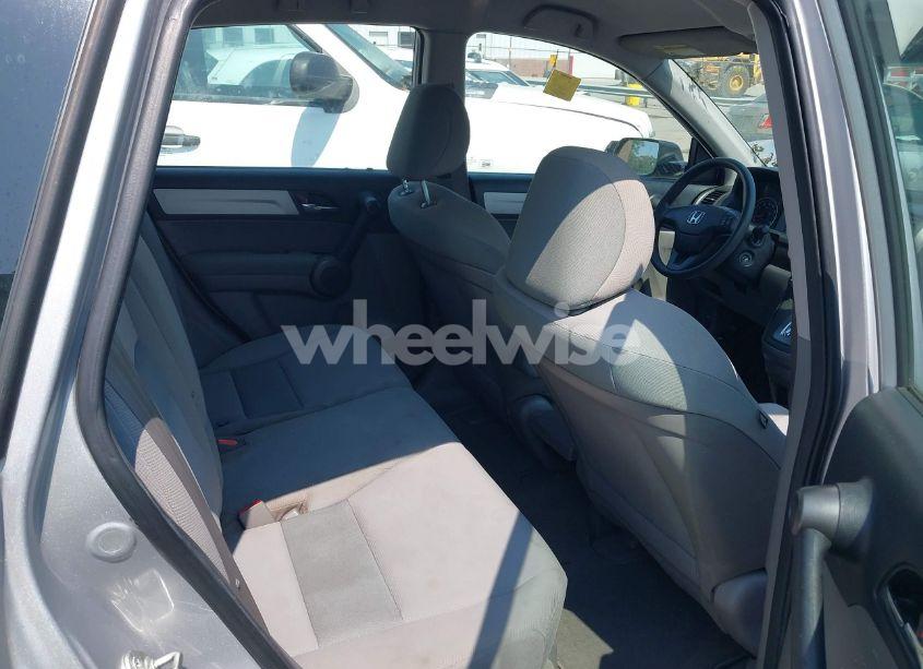 Photo 8 of 2011 Honda Cr-v LX (VIN 5J6RE3H35BL042894)