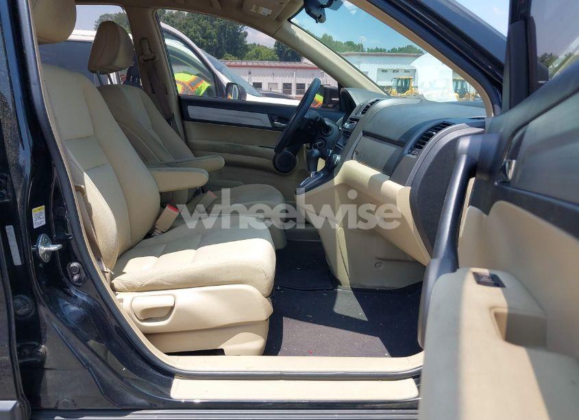 Photo 5 of 2010 Honda Cr-v LX (VIN 5J6RE3H36AL012933)