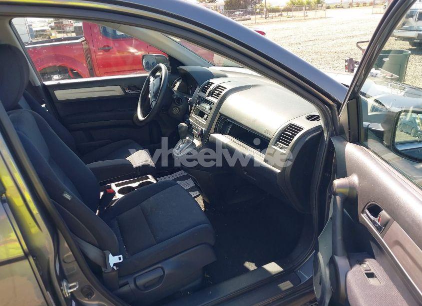 Photo 5 of 2011 Honda Cr-v LX (VIN 5J6RE3H36BL023593)