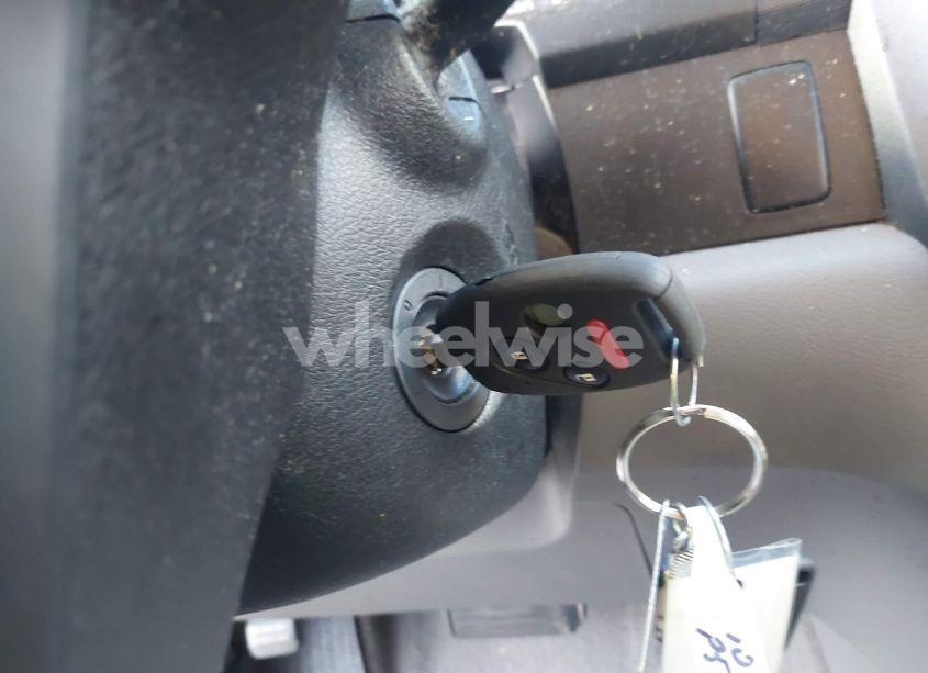 Photo 11 of 2010 Honda Cr-v LX (VIN 5J6RE3H38AL007913)