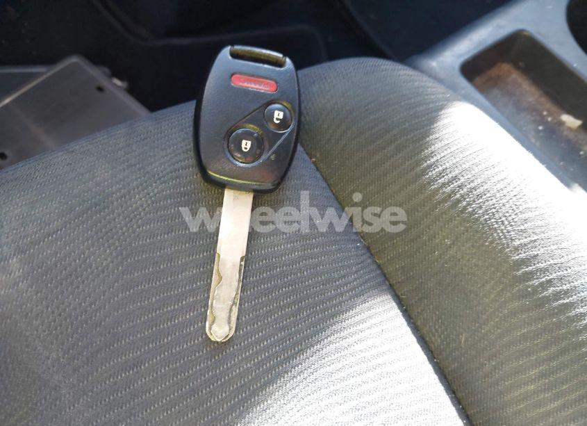 Photo 11 of 2011 Honda Cr-v LX (VIN 5J6RE3H39BL037438)