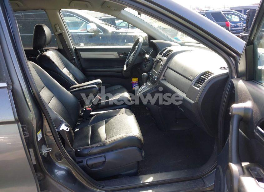 Photo 5 of 2011 Honda Cr-v LX (VIN 5J6RE3H39BL057429)