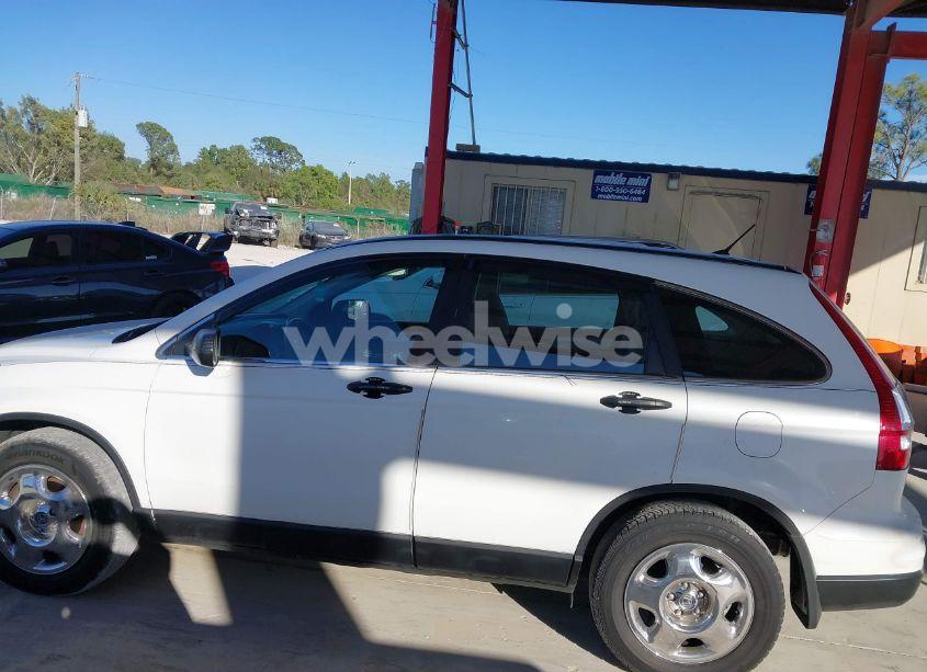 Photo 14 of 2010 Honda Cr-v LX (VIN 5J6RE3H3XAL029587)