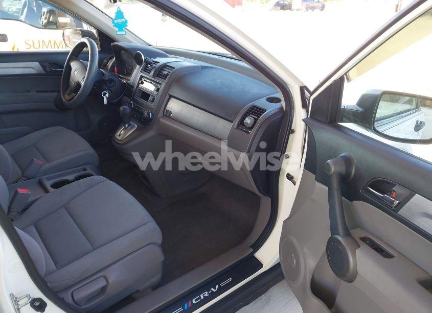 Photo 5 of 2010 Honda Cr-v LX (VIN 5J6RE3H3XAL029587)