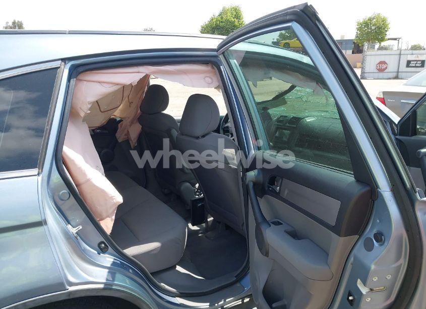 Photo 8 of 2010 Honda Cr-v LX (VIN 5J6RE3H3XAL038693)