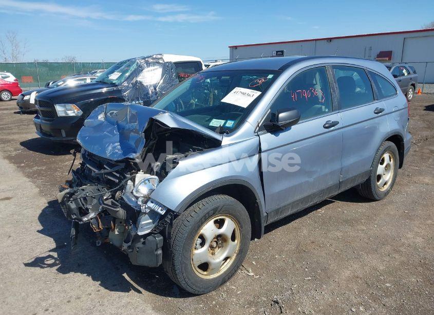 Photo 2 of 2011 Honda Cr-v LX (VIN 5J6RE3H3XBL012340)