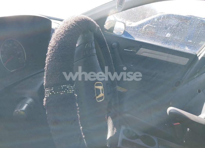 Photo 7 of 2011 Honda Cr-v LX (VIN 5J6RE3H3XBL021474)