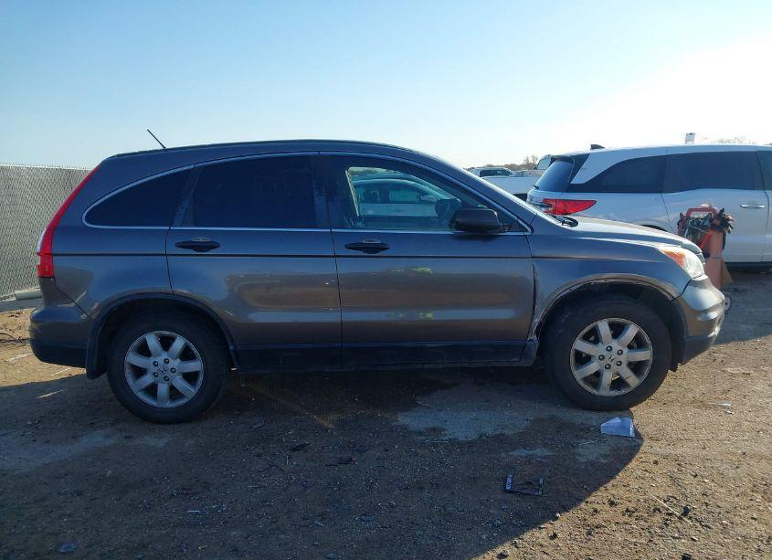 Photo 13 of 2011 Honda Cr-v SE (VIN 5J6RE3H44BL031801)