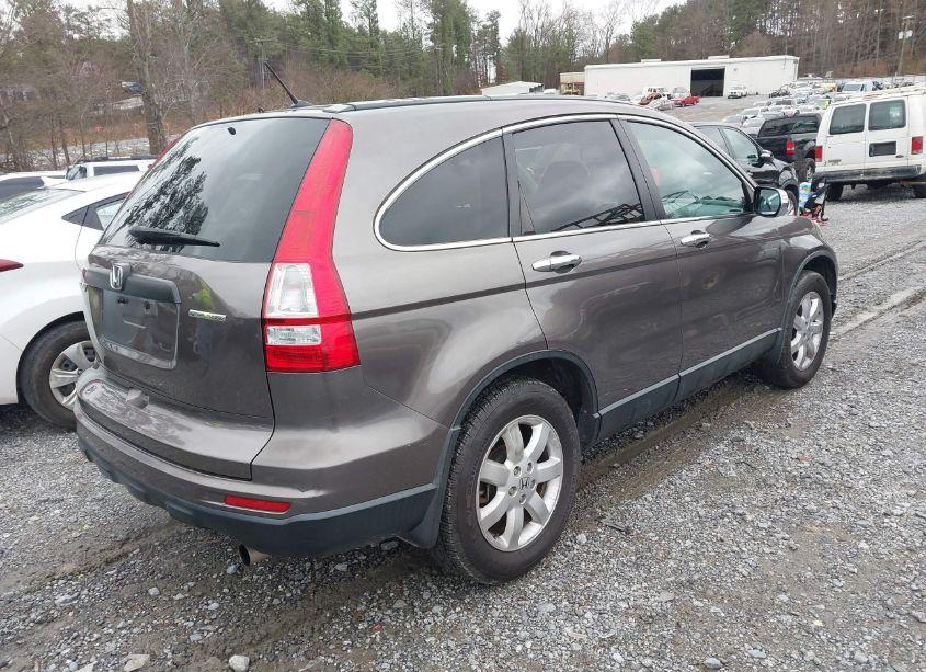 Photo 4 of 2011 Honda Cr-v SE (VIN 5J6RE3H44BL045343)
