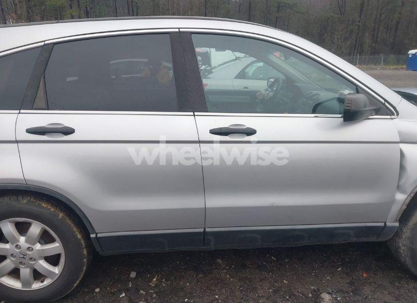 Photo 13 of 2011 Honda Cr-v SE (VIN 5J6RE3H45BL023545)