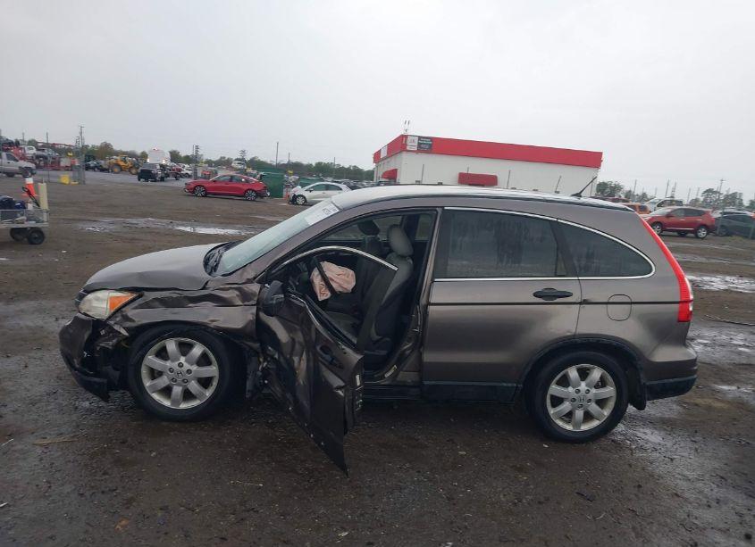 Photo 14 of 2011 Honda Cr-v SE (VIN 5J6RE3H45BL049966)