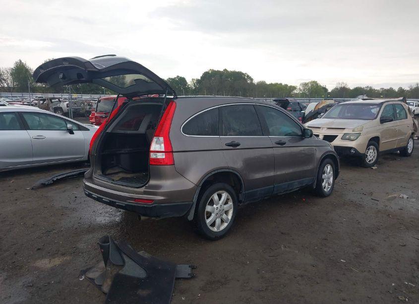 Photo 4 of 2011 Honda Cr-v SE (VIN 5J6RE3H45BL049966)