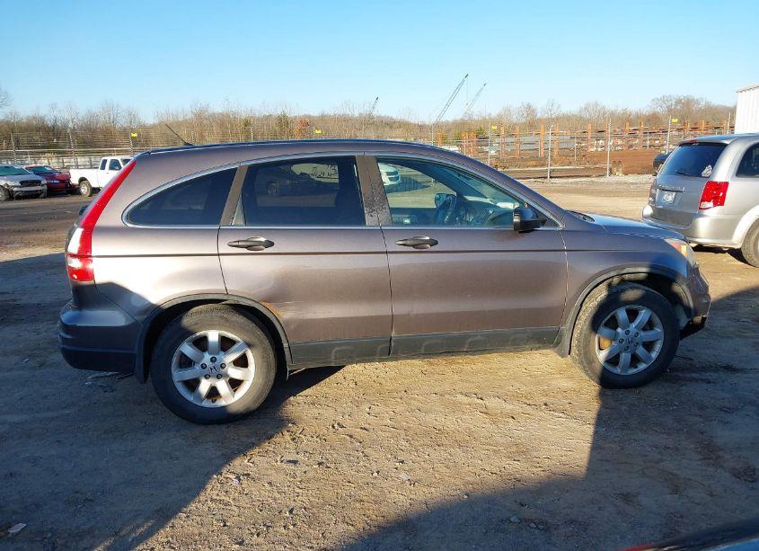 Photo 13 of 2011 Honda Cr-v SE (VIN 5J6RE3H45BL052110)