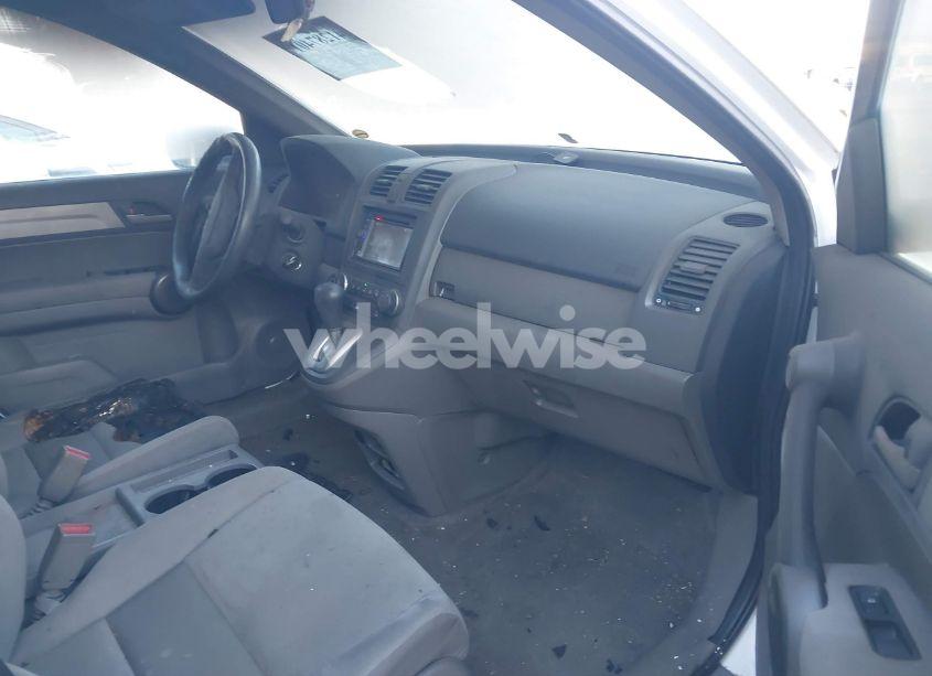 Photo 5 of 2011 Honda Cr-v SE (VIN 5J6RE3H46BL003496)