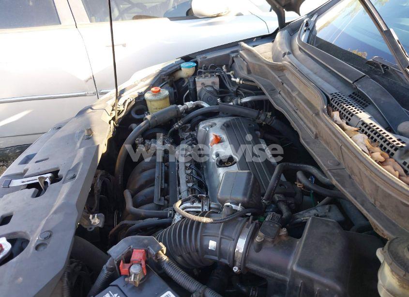 Photo 10 of 2011 Honda Cr-v EX (VIN 5J6RE3H57BL012085)