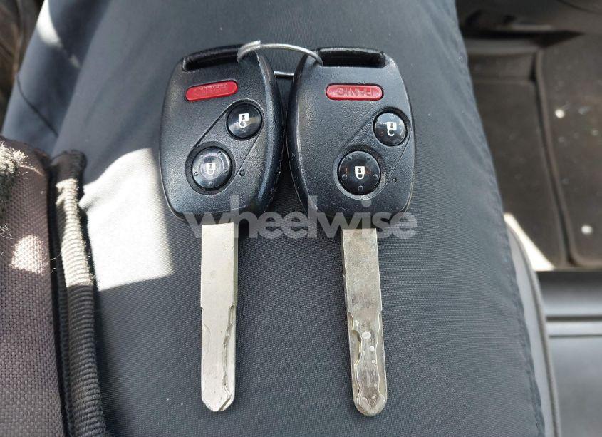 Photo 11 of 2010 Honda Cr-v EX-L (VIN 5J6RE3H72AL018991)