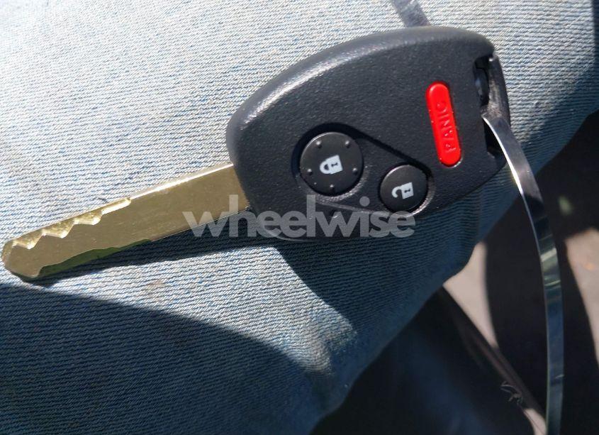 Photo 11 of 2010 Honda Cr-v EX-L (VIN 5J6RE3H79AL027882)