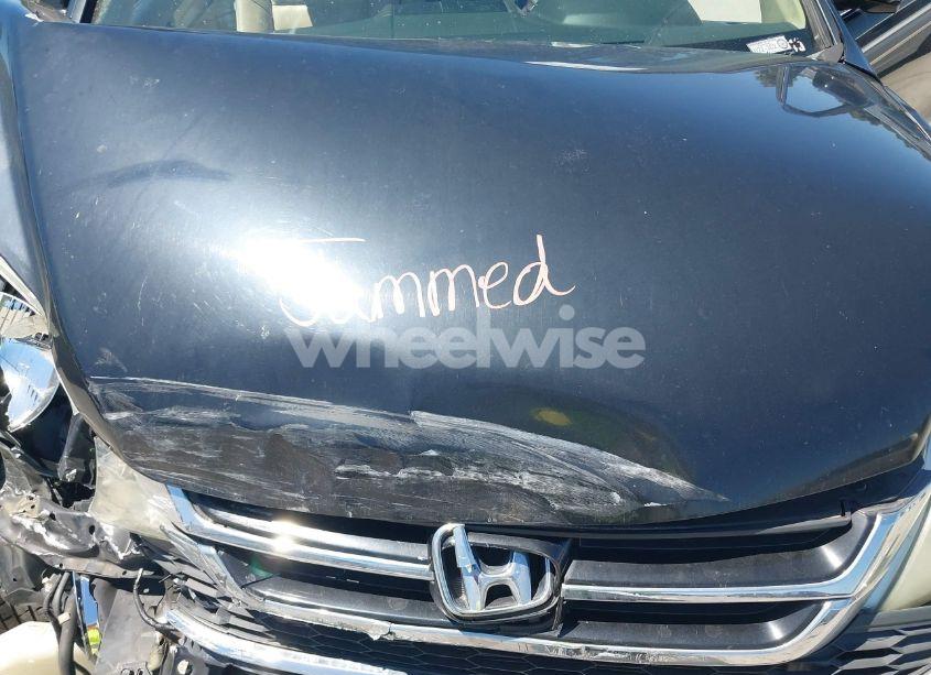 Photo 10 of 2011 Honda Cr-v EX-L (VIN 5J6RE3H7XBL051481)